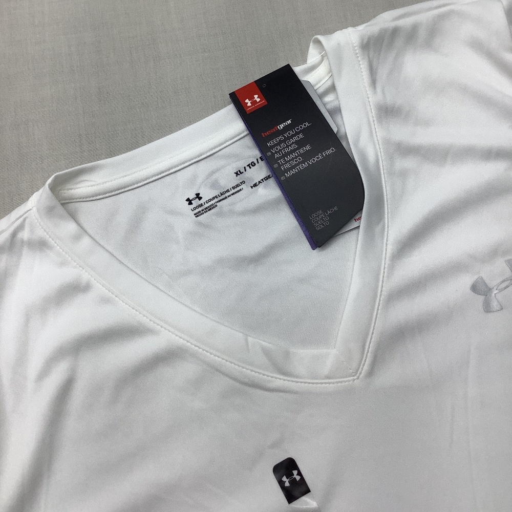 Women's Under Armour V-Neck Short Sleeve Yoga Work - Picture 3 of 6